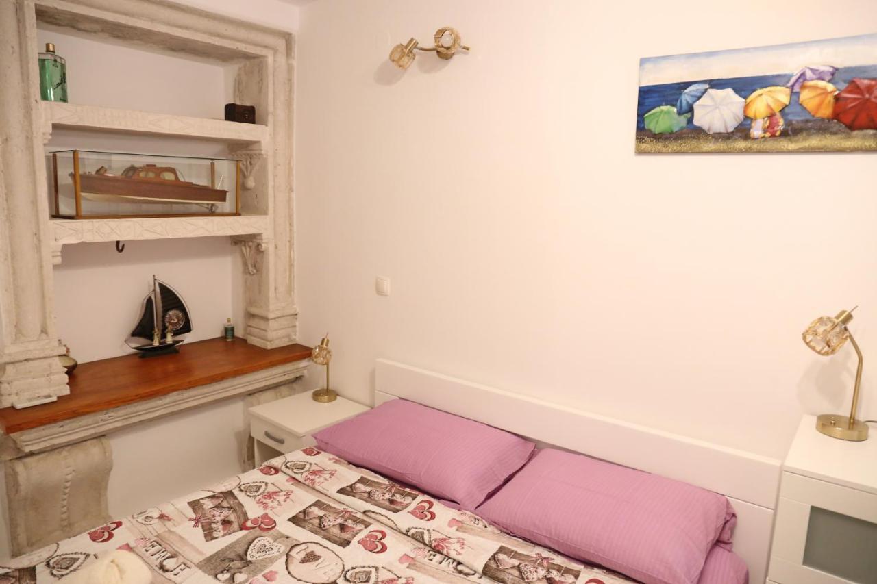 コルチュラSailboat Houseアパートメント エクステリア 写真